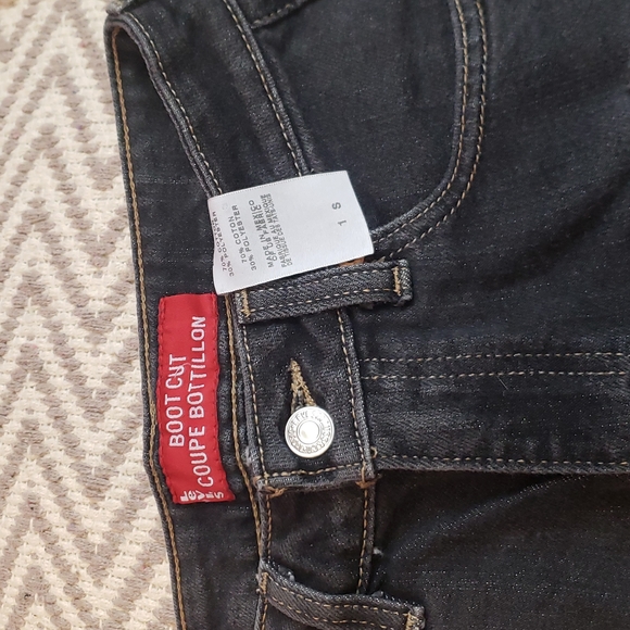 Vintage DIY Levi's Denim Mini Skirt - Picture 3 of 11